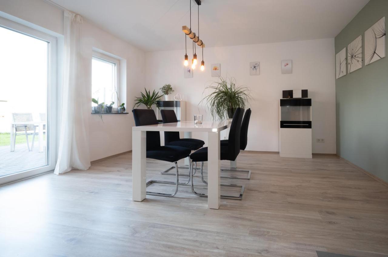 Ferienwohnung Auf Villa Hendschhof Sankt Wendel Ngoại thất bức ảnh