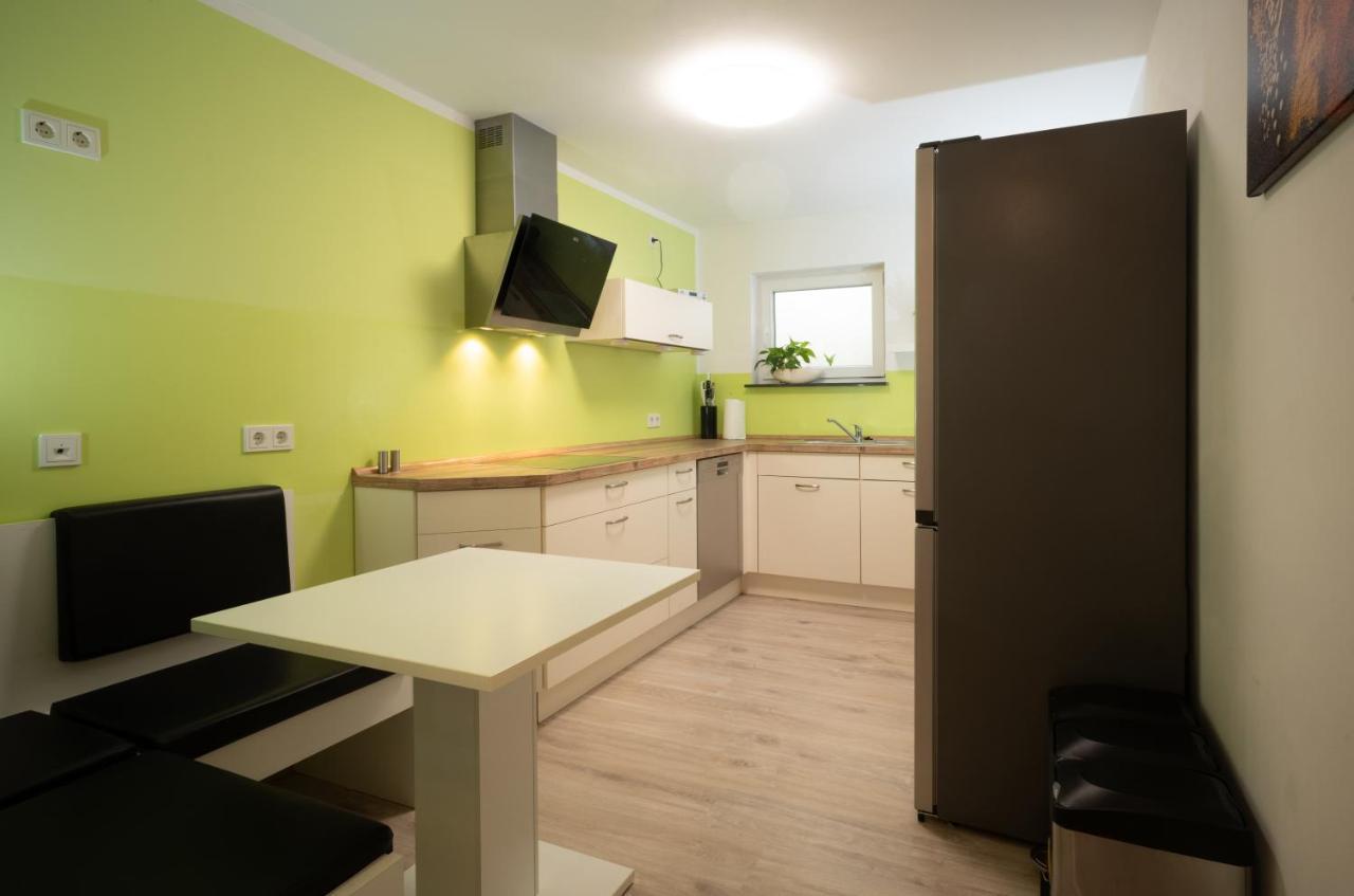 Ferienwohnung Auf Villa Hendschhof Sankt Wendel Ngoại thất bức ảnh