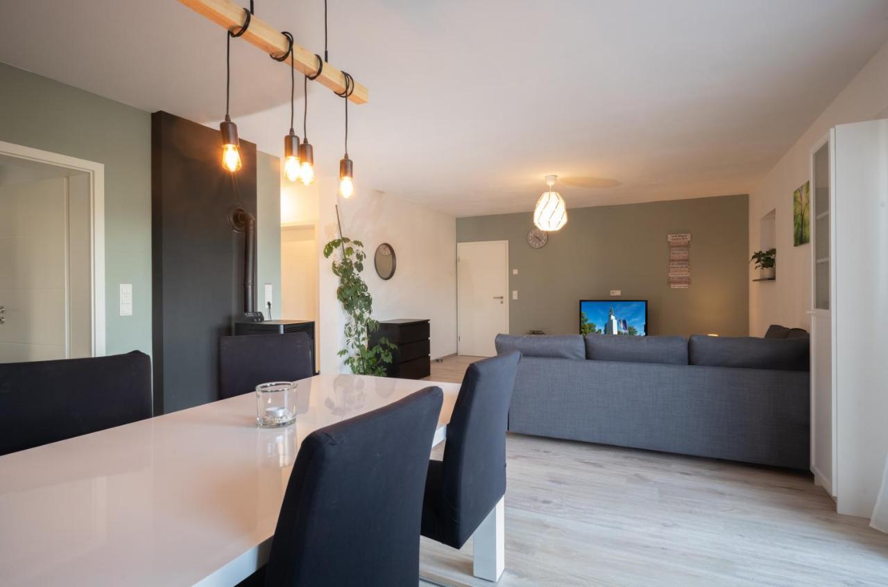 Ferienwohnung Auf Villa Hendschhof Sankt Wendel Ngoại thất bức ảnh