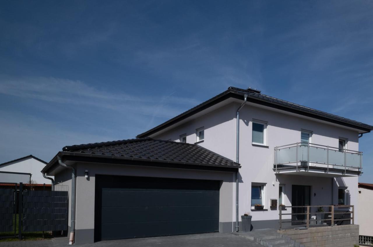 Ferienwohnung Auf Villa Hendschhof Sankt Wendel Ngoại thất bức ảnh